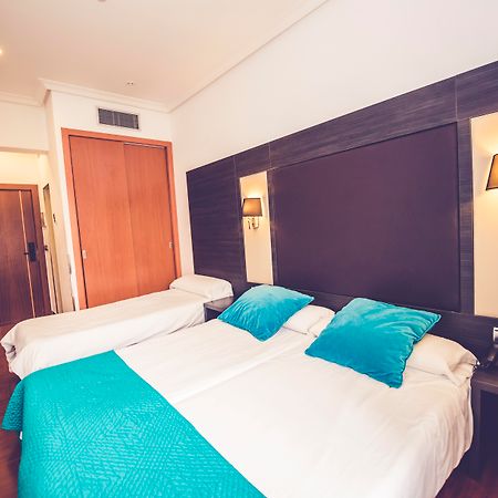 Hostal Sol Los Angeles Madrid Kültér fotó