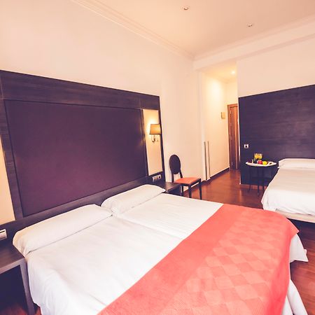 Hostal Sol Los Angeles Madrid Kültér fotó